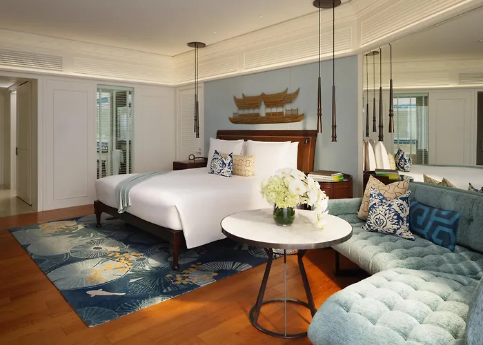 Mandarin Oriental, Hotel