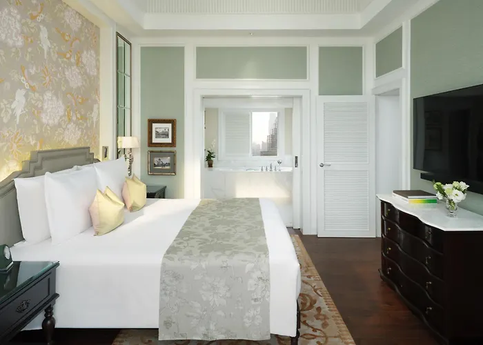 Mandarin Oriental, Hotel