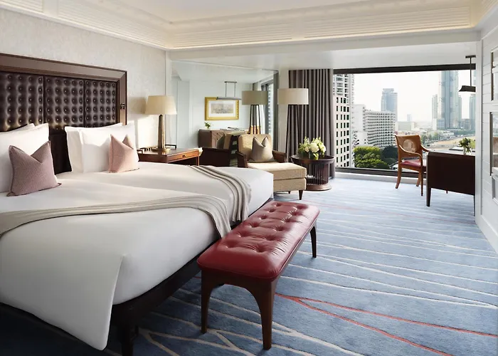 Mandarin Oriental, Hotel